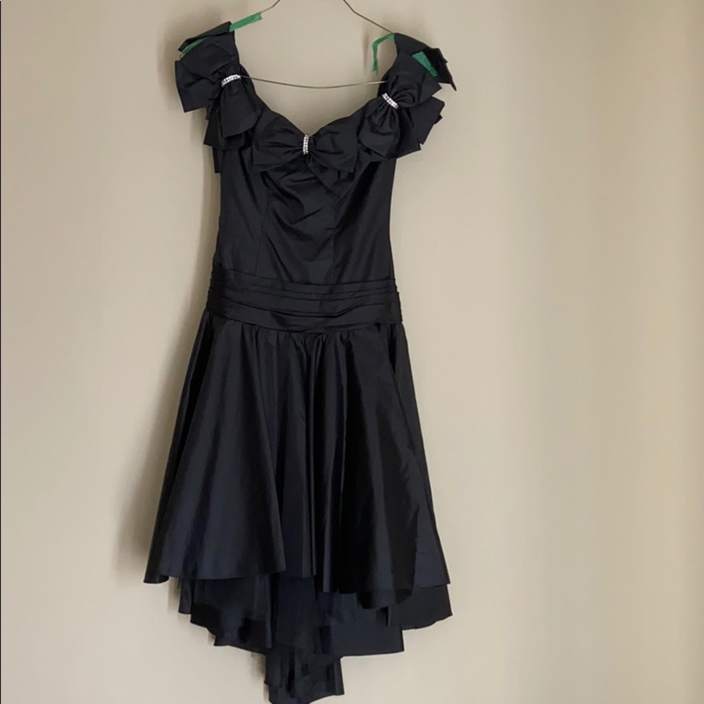 Black banquet dress